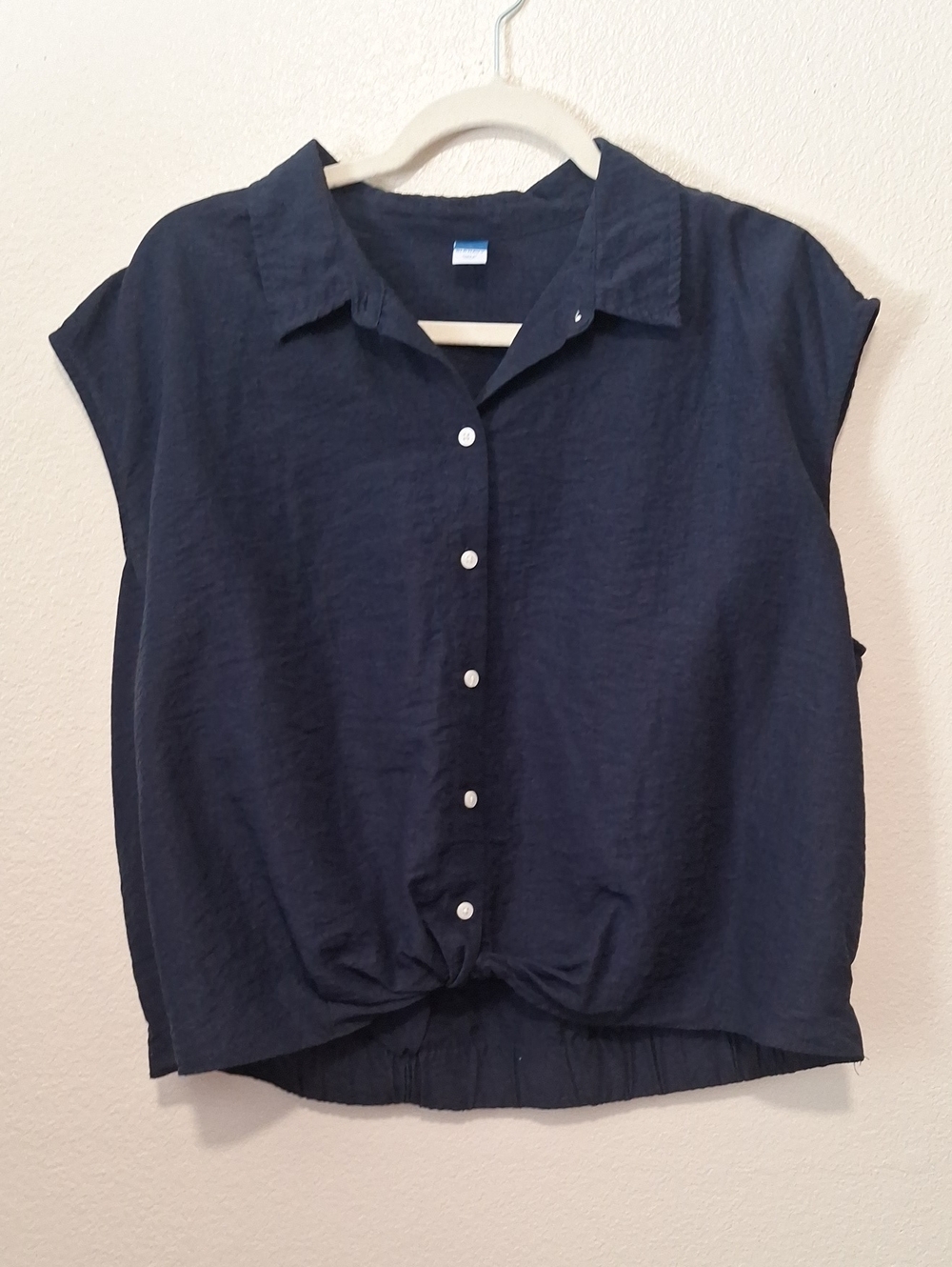 Minimalist Navy Button-Front Cap Sleeve Tie-Hem Top - Women, Large